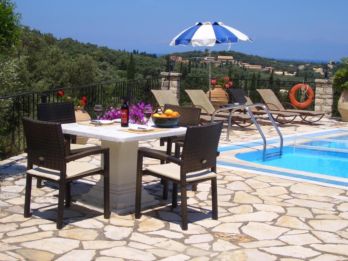 Villa Bacchus Kassiopi Corfu Exteriér fotografie