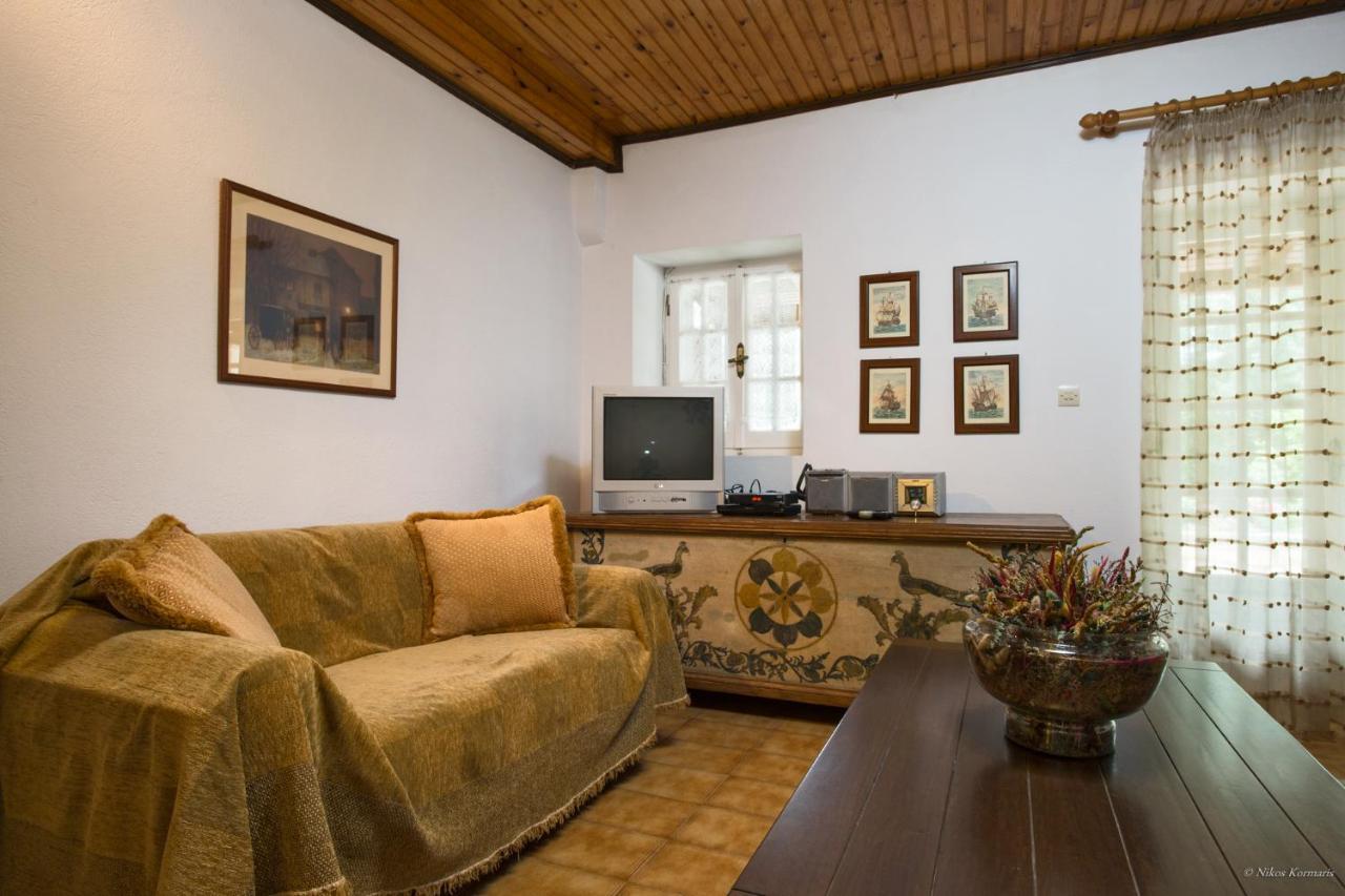 Villa Bacchus Kassiopi Corfu Exteriér fotografie