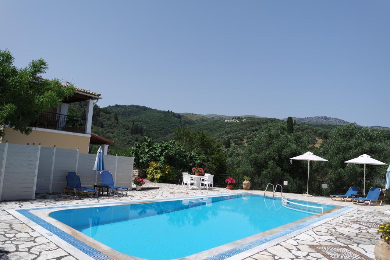Villa Bacchus Kassiopi Corfu Exteriér fotografie