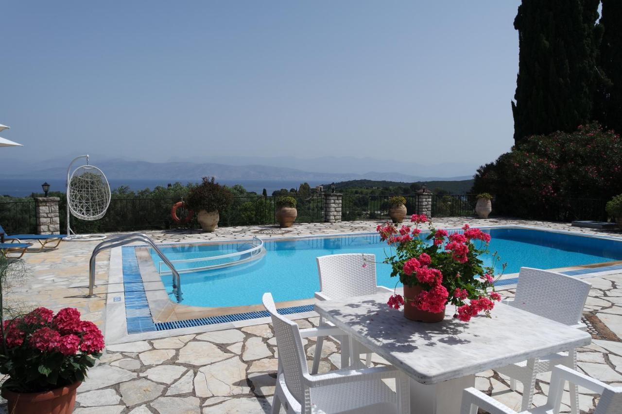 Villa Bacchus Kassiopi Corfu Exteriér fotografie